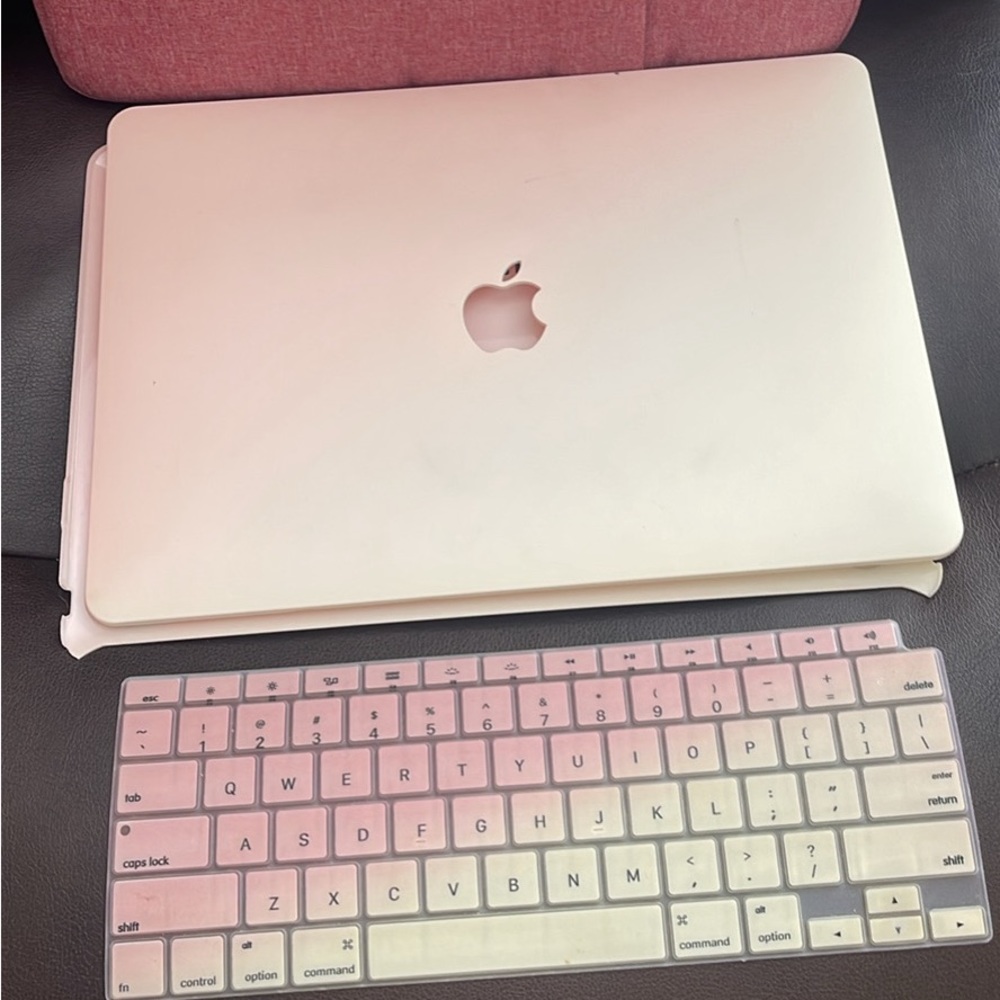 13” plastic cover for MacBook Air pink ombré with travel case & keyboard skin.